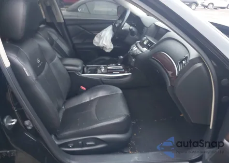 2013 Infiniti M37X z USA, uszkodzony, nr VIN JN1BY1AR6DM602519